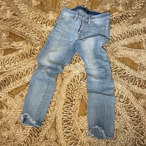 7 For All Man Kind raw edge hem cropped skinny jeans